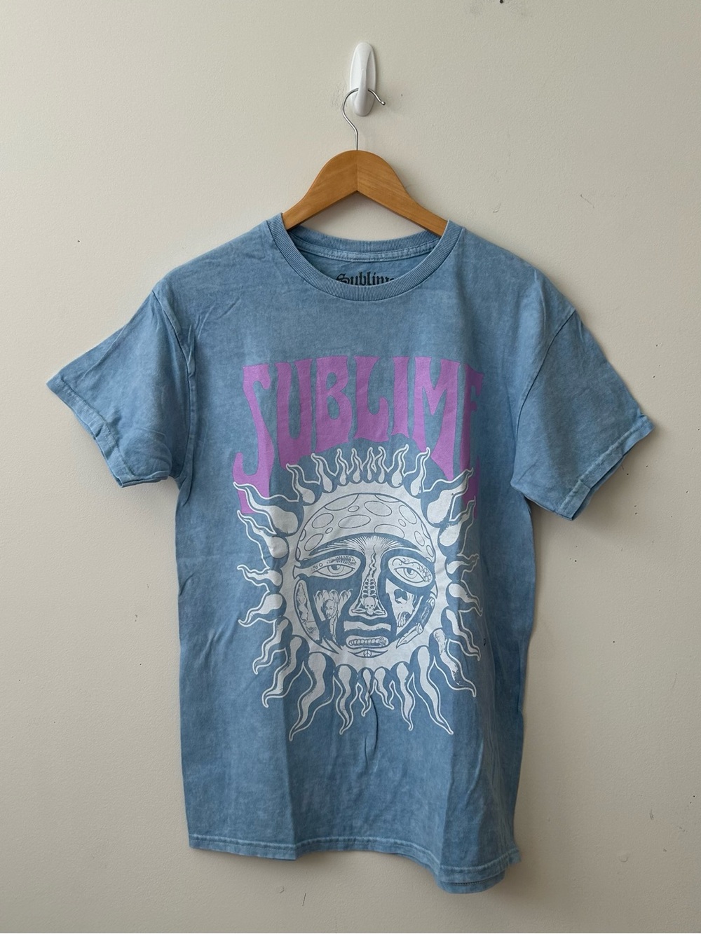 Sublime Blue Sun Face Graphic T-Shirt Size M Short Sleeve 100% Cotton